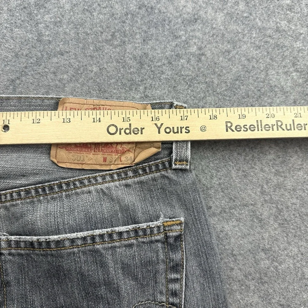 Levis 501 Jeans Mens 34x34 Gray Faded Straight Leg Button Fly Y2K Denim